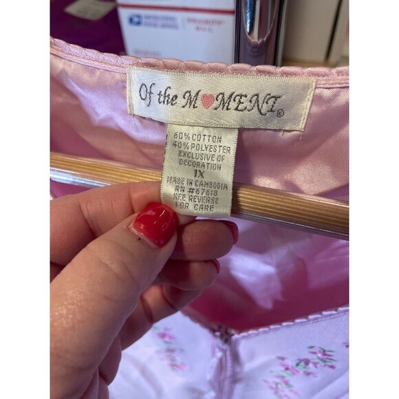 Of the Moment Light Pink Flower Embroidered Full Zip Robe Sz 1X - Picture 7 of 8